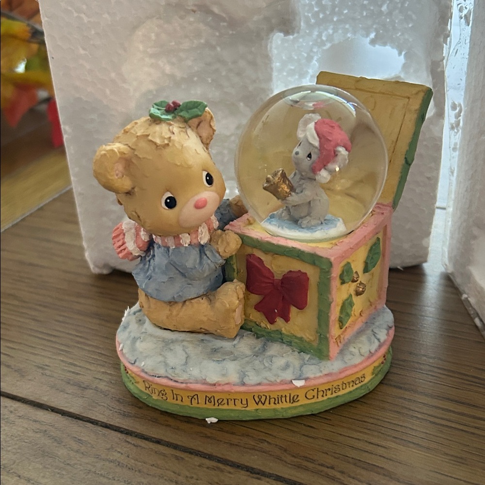 Whimsical precious moments Holiday Bear with Snow Globe